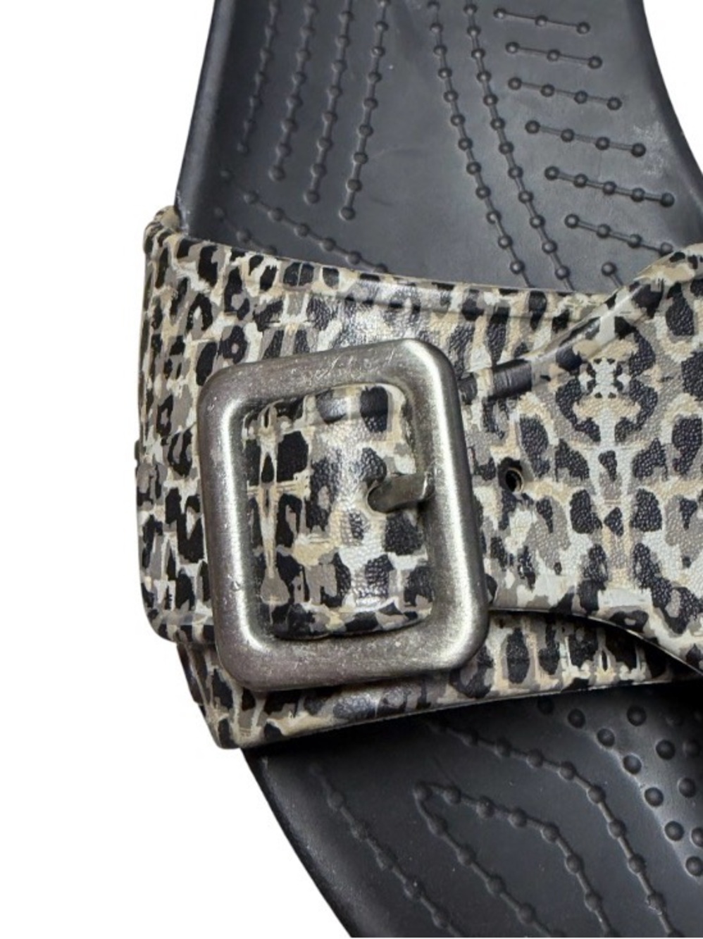 Crocs Sarah Leopard Print Slides Womens 10 Black Beige Buckle Sandals - Picture 4 of 10